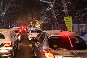 معابر تهران لغزنده است از سفرهای غیرضروری خودداری کنید