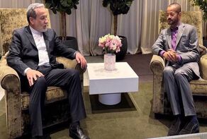 Iran, Oman FMs meet ahead of third round of indirect nuclear talks with US