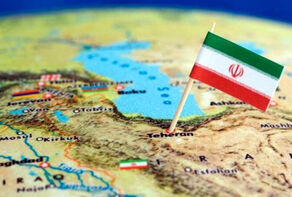 وطن یعنی ایستاده‌ایم