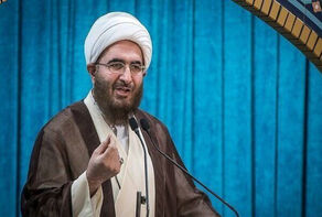خطيب جمعة طهران: رسالة قائد الثورة الإسلامية كانت ملحمية ومفعمة بالحكمة