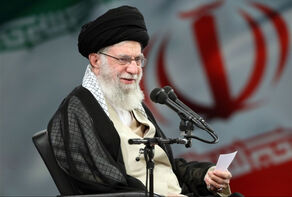حضرت آقا، یکی از اولین طراحان فکر اجتماعی در انقلاب اسلامی بودند