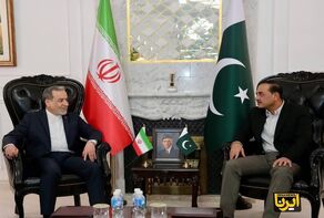 FM Araghchi meets with Pakistani Army chief in Islamabad