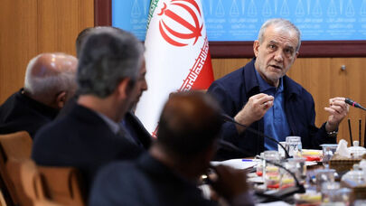 الرئيس بزشكيان: يجب الاستفادة من كل السبل العقلانية والدبلوماسية لخفض التوترات/الحرب ليست في مصلحة أحد