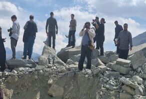 Foreign journalists visit damaged B1 bridge in Karaj