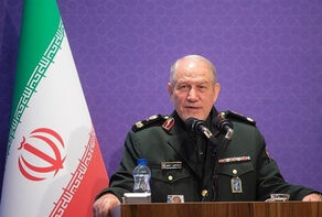 سرلشکر رحیم‌صفوی: امپراطوری آمریکا رو به زوال است