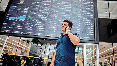 بورس تهران دوباره جان گرفت؛ شاخص کل 114 هزار واحد جهش کرد