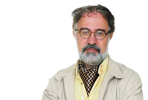 مسئولیت حقوقی رهبری و نهادهای نظام