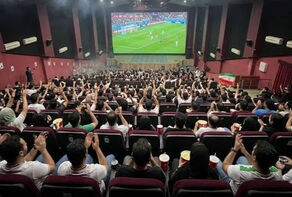 اکران فوتبال در سینماها گیشه را تکان داد
