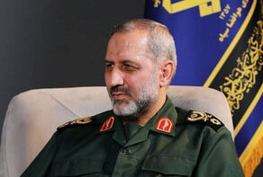 سردار سیدمجید موسوی: هر کلامی که اتحاد مقدس شما را به خطر می‌اندازد دوری کنید