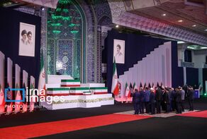 مراسم الوداع مع جثمان قائد الثورة الإسلامية الشهيد (رض)