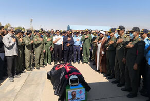 إيران تستعد لتشييع جثمان الشهيد الطيار 