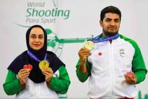 Javanmardi, Galavi shatter world record to win gold