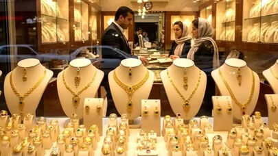 پیش‌بینی قیمت طلا و سکه سه‌شنبه 20 مرداد 1405؛ بازار در انتظار سیگنال دلار و اونس