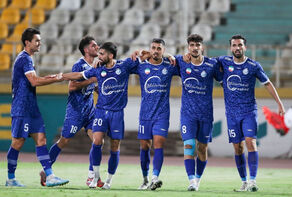 حضور چهره‌های کلیدی در دیدار استقلال و استقلال خوزستان؛ پیروزی 3-0 آبی‌ها