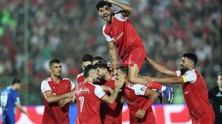 پرسپولیس 4 - 1 استقلال خوزستان/ سرخپوشان به صدر نشستند