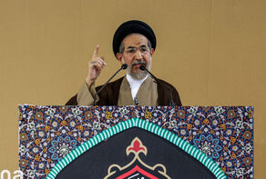خطيب جمعة طهران: يجب أن نولي الوحدة أهمية أكبر من أي وقت مضى