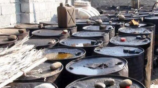محموله میلیاردی سوخت قاچاق در انبار یک واحد تولیدی کشف شد