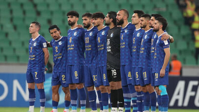 استقلالی‌ها پس از دیدار با السد راهی ناگویا شدند