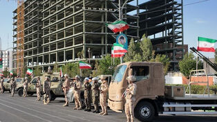 طهران تستضيف مناورة لـ 110 آلاف من “كتائب الفدائيين” الإيرانية