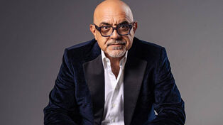 المهندس منتصرعبد المنعم يضع بصمته البصرية في افتتاح 19 فرعاً جديداً لسلسلة متاجر بالقاهرة والجيزة