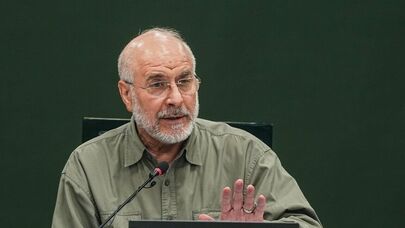 Ghalibaf calls Sacred Defense Week tested experience for safeguarding national dignity