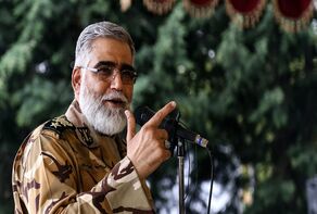 الجيش الايراني: لو ألغي الدولار من المعاملات بين روسيا والصين حينها سنسمع صوت تحطم عظام اميركا