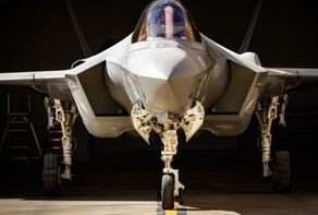 الاحتلال الاسرائيلي يُدخل طائرات F-35 للخدمة