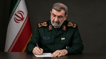 سرلشکر رضایی: آمریکا را وادار خواهیم کرد که به حقوق ملت ایران احترام بگذارد