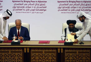 افغانستان.. طالبان تبدأ تحركات دبلوماسية.. أشرف غني: لم نتعهد بالإفراج عن 5000 من سجناء الحركة