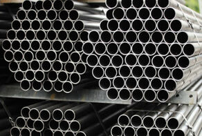 Adoption of a law to impose duties on steel imports from the United States and Europe in China