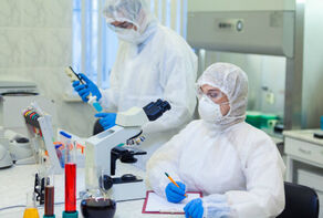 الربيع القادم.. بدء تطعيم اللقاح الايراني-الكوبي المشترك