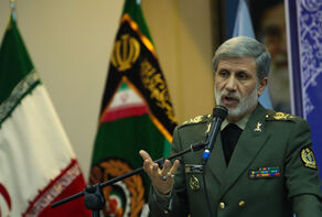 العميد حاتمي: ننصح الصهاينة بعدم ارتكاب الأخطاء حتى في تصريحاتهم