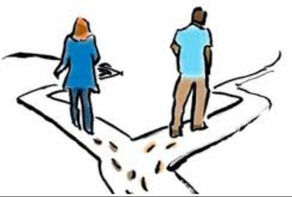 نهادهای اجتماعی، دنیای پس از طلاق را رها کرده‌اند