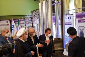 ايران تبدأ عملية ضخ الغاز في اجهزة طرد مركزي من الجيل الجديد