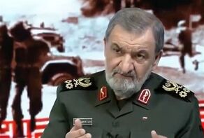 سرلشکر رضایی: آمریکا برای کشورهای منطقه امنیت نیاورده است