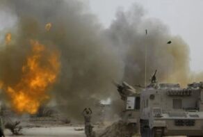 حمله موشکی به اردوگاه «العَلَم» در شبوه؛ شمار کشته‌ها به ۶۳ نفر رسید