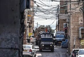 حملات تازه در کرانه باختری؛ از آتش‌زدن خودروها تا تبدیل خانه‌ها به پادگان