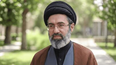 دیدار رئیس مجلس شورای اسلامی با رهبر معظم انقلاب