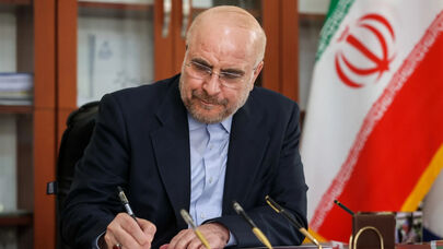 پیام تبریک قالیباف به قهرمانان کشتی ایران؛ پرچم ایران در خاک آمریکا به اهتزاز درآمد